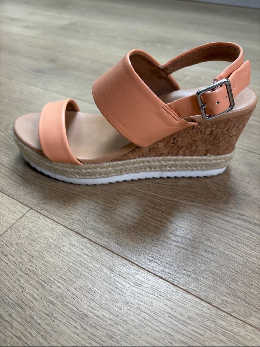 Coral Strap wedges